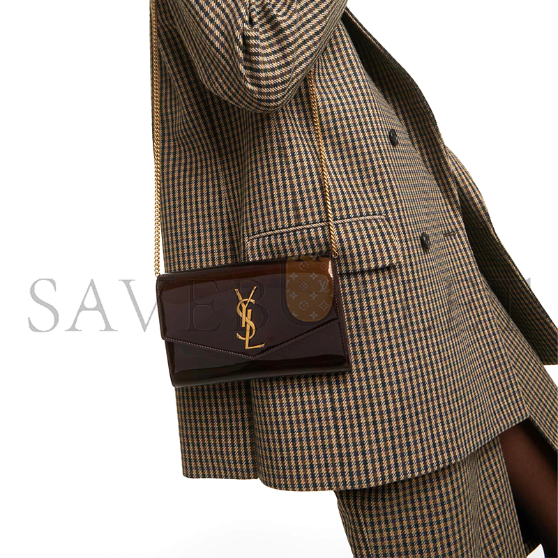 Y*L uptown patent leather wallet on chain 607788aacvm6160 (19*12*3cm)